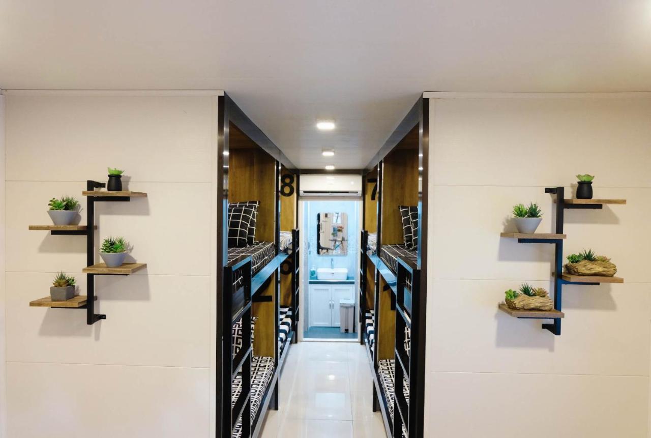 J & J Homestay Đảo Đảo Coron Ngoại thất bức ảnh